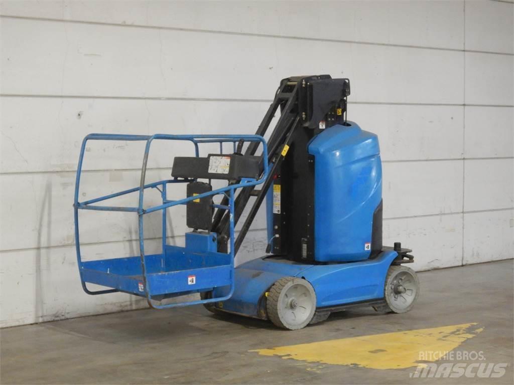 Manitou 100VJR 垂直升降工作台