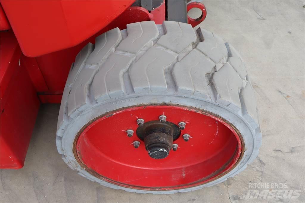 Niftylift HR17NE 曲臂高空作業車