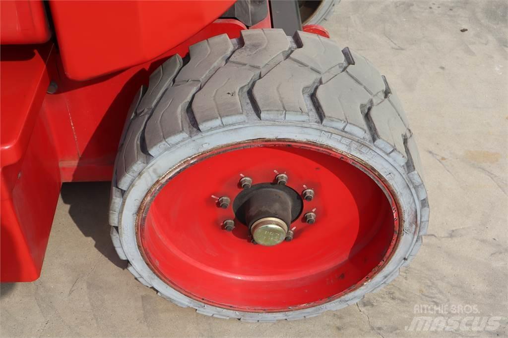 Niftylift HR17NE 曲臂高空作業車