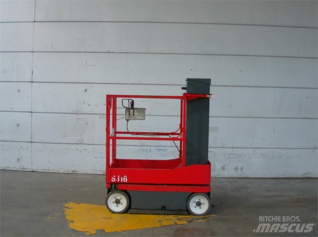 SkyJack SJ16 垂直升降工作台