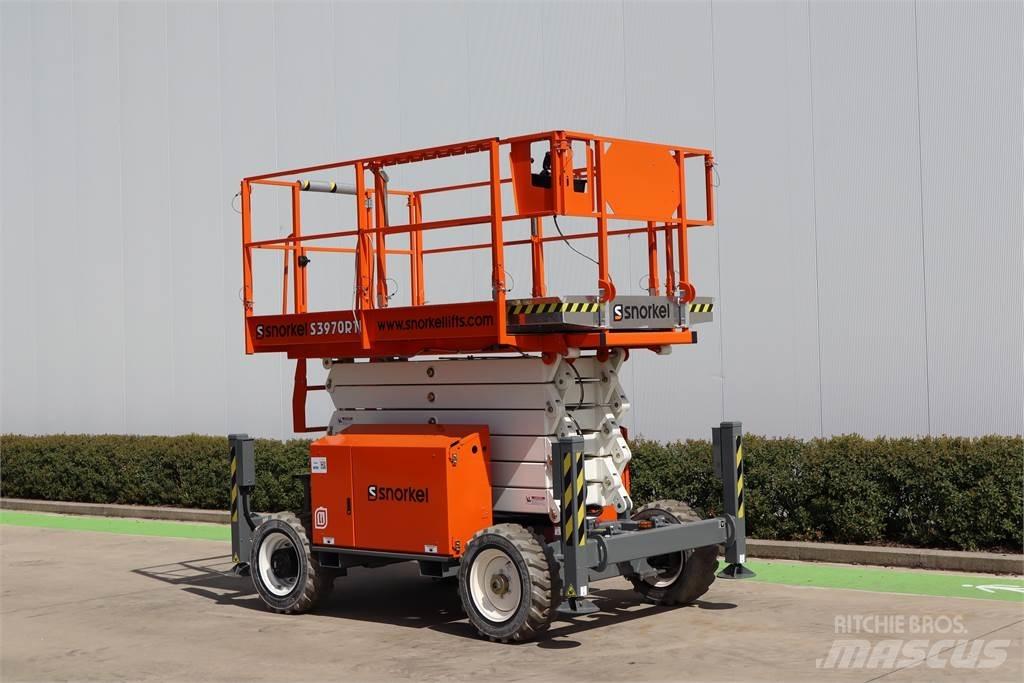 Snorkel S3970RTE 剪式升降機