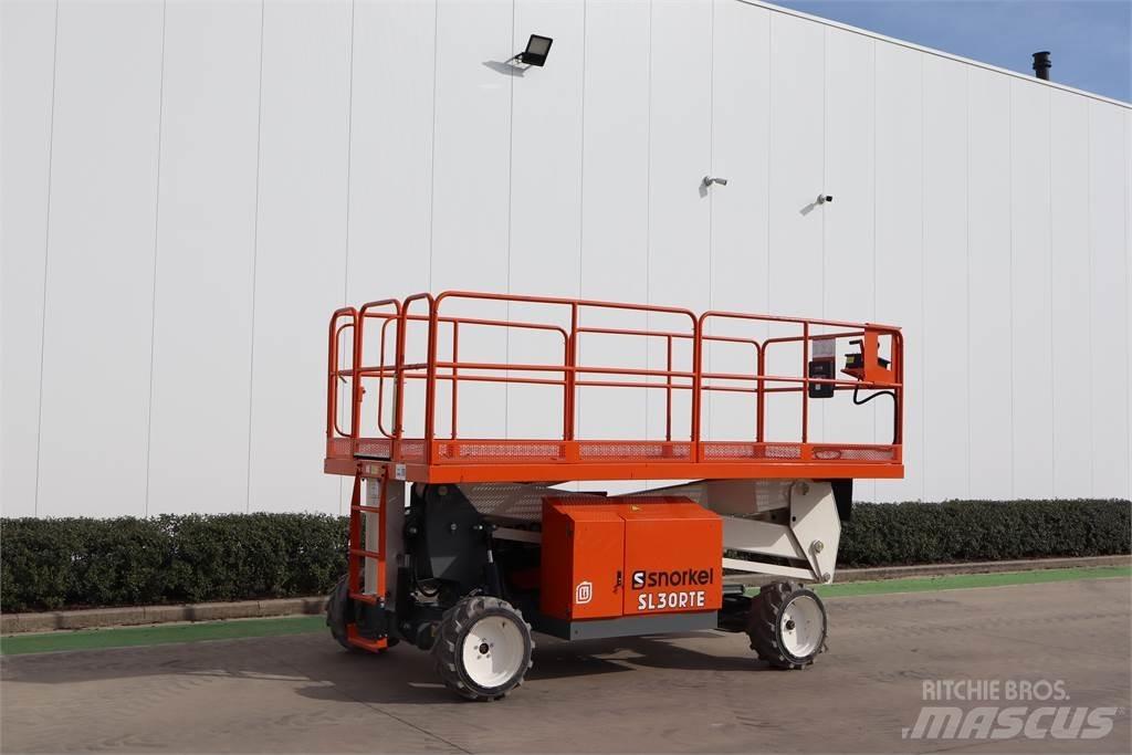 Snorkel SL30RTE 剪式升降機