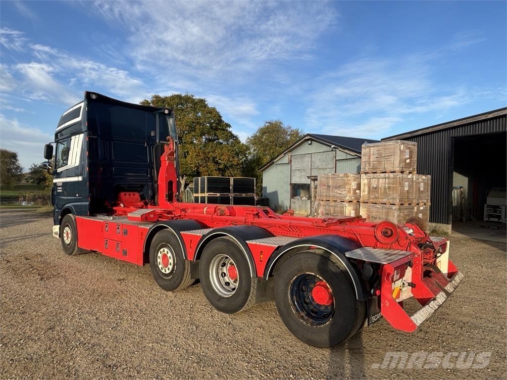 DAF XF 510 FAK 8X2 吊鉤式起重車
