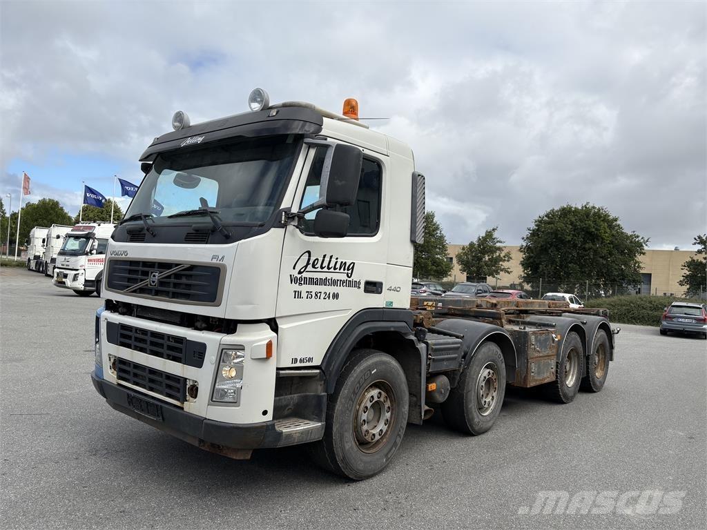 Volvo FM440 起重可拆卸式卡車