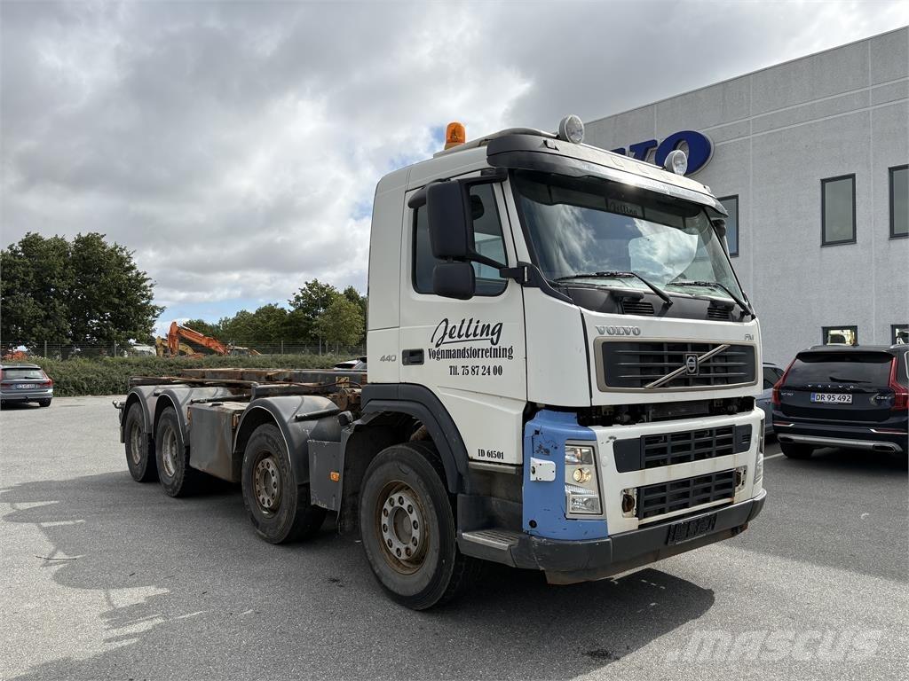 Volvo FM440 起重可拆卸式卡車
