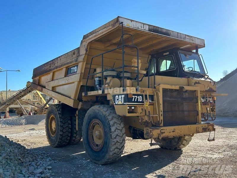 CAT 771D 剛性傾卸卡車