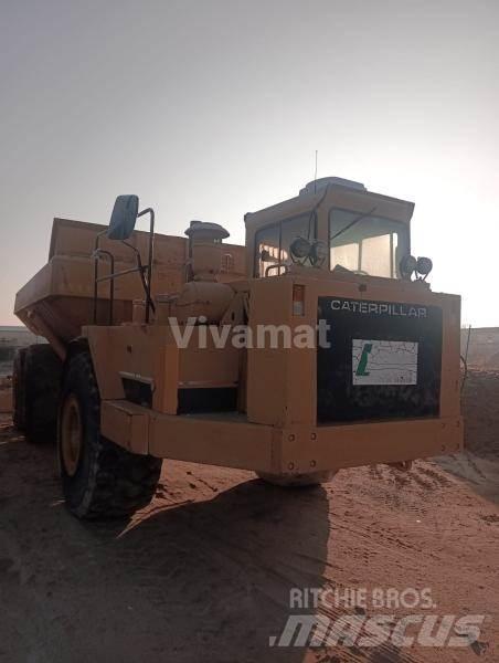 CAT D350C 鉸接式起吊車