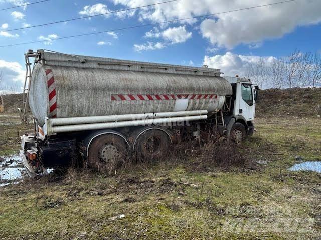 Renault 320 運油車