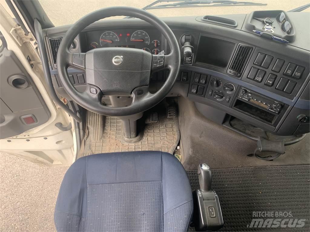 Volvo FH13 商用底盤車