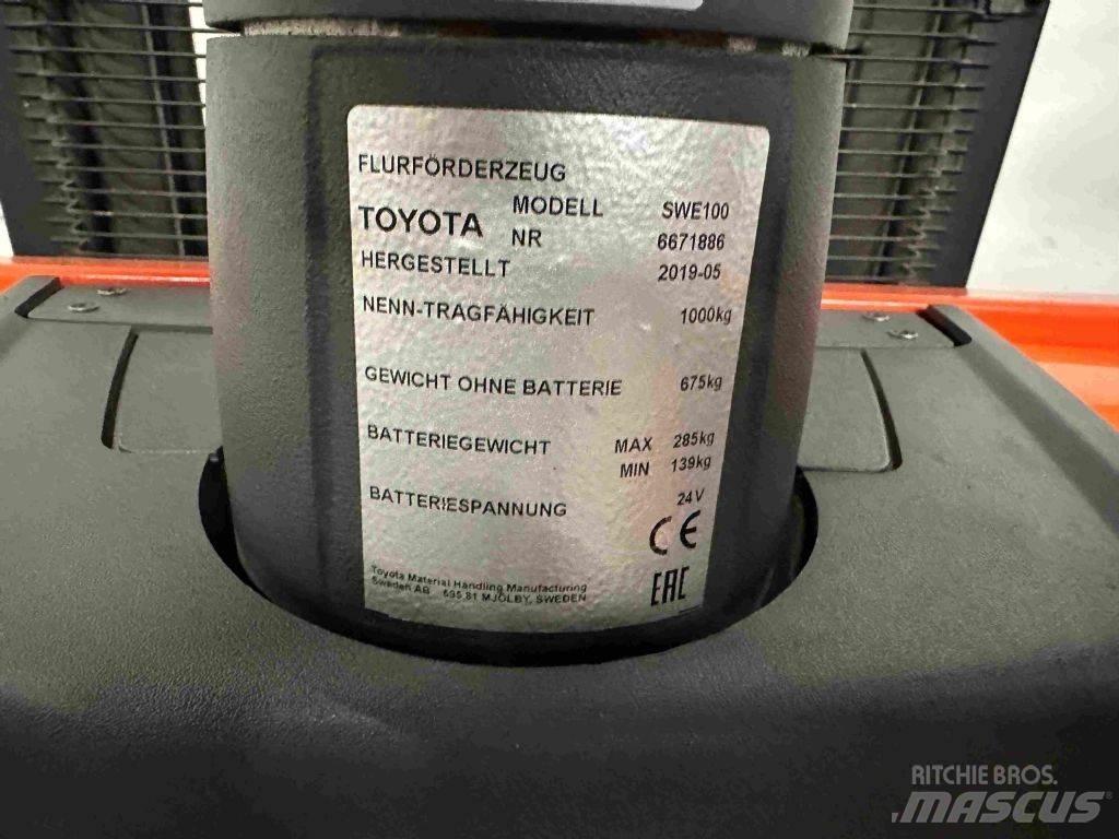 BT SWE 100 行走控制式堆積機