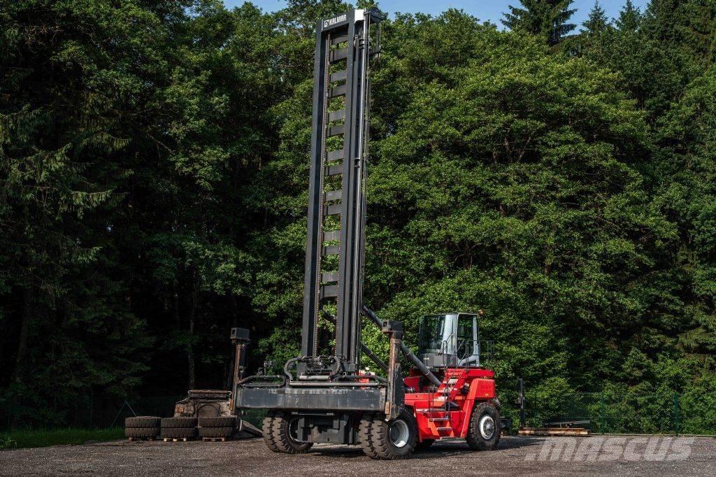 Kalmar DCG90-45ES8 貨櫃搬運機