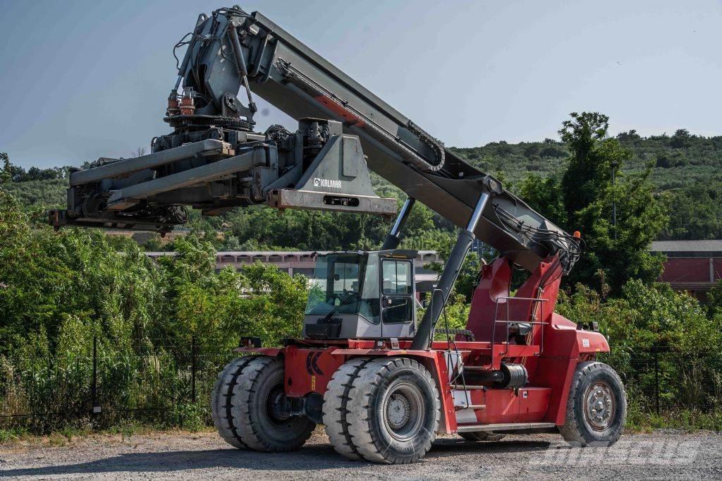 Kalmar DRF450-60C5X 前伸型堆積機