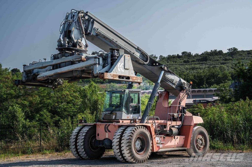 Kalmar DRF450-60C5X 前伸型堆積機