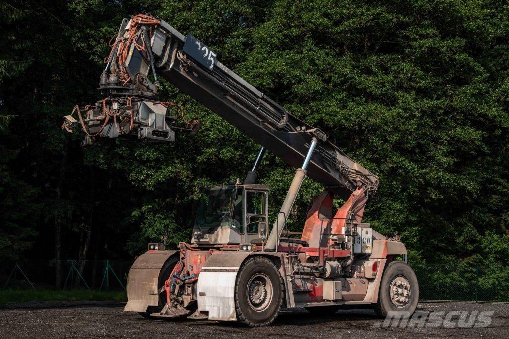 Kalmar DRF450-65A5XS 前伸型堆積機