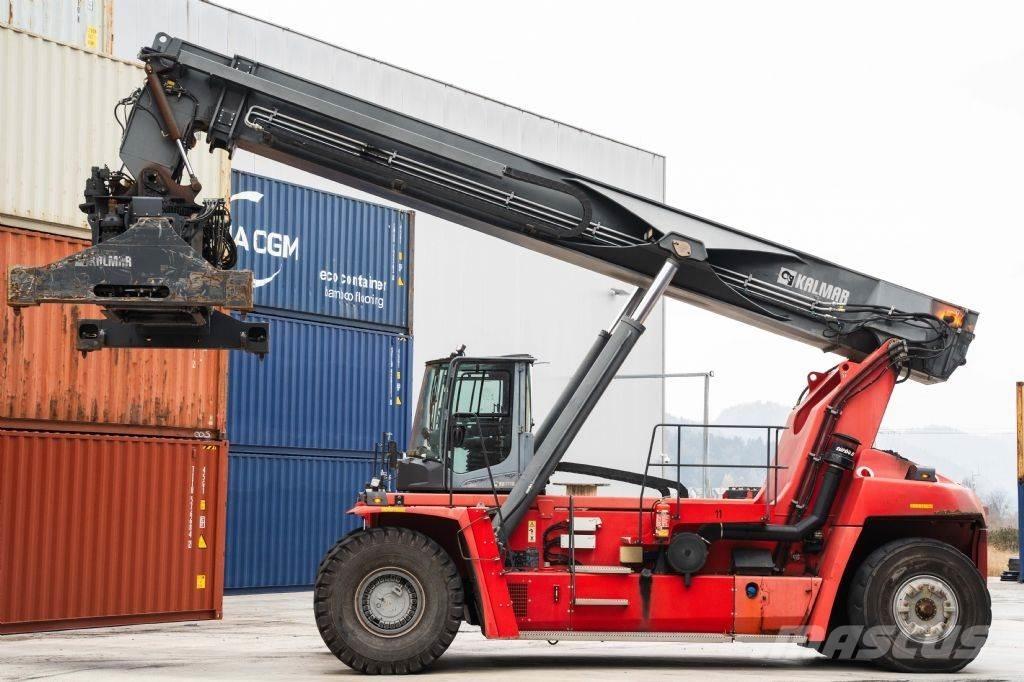 Kalmar DRG420-60S5 前伸型堆積機