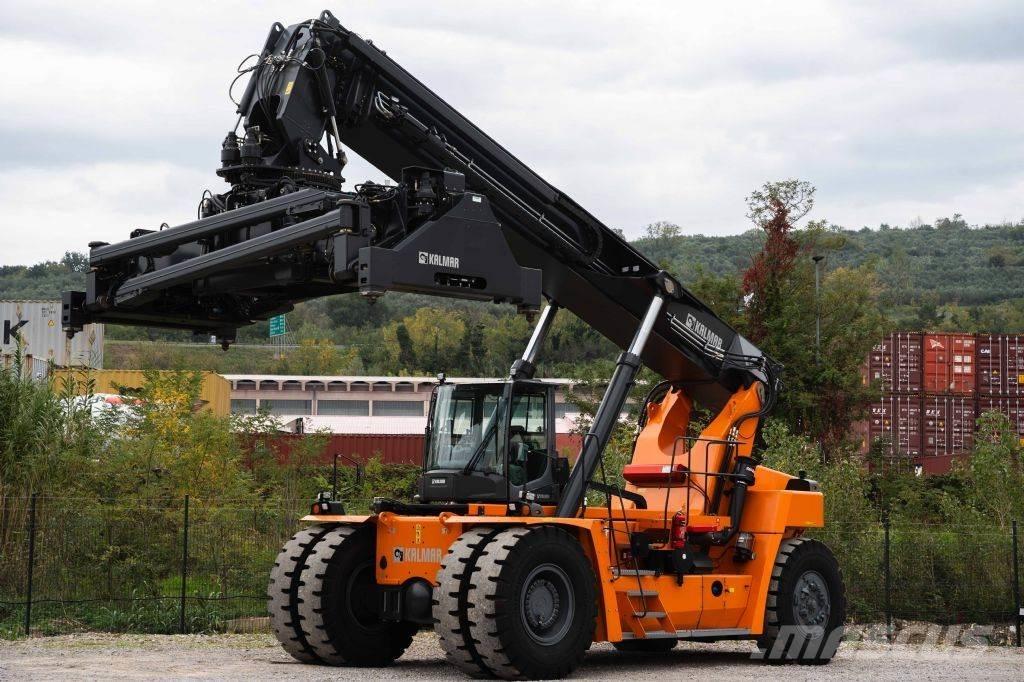 Kalmar DRG450-60C5X 前伸型堆積機