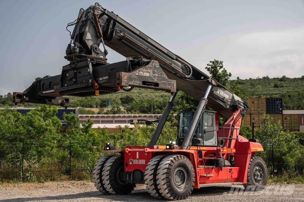 Kalmar DRG450-60S5 前伸型堆積機