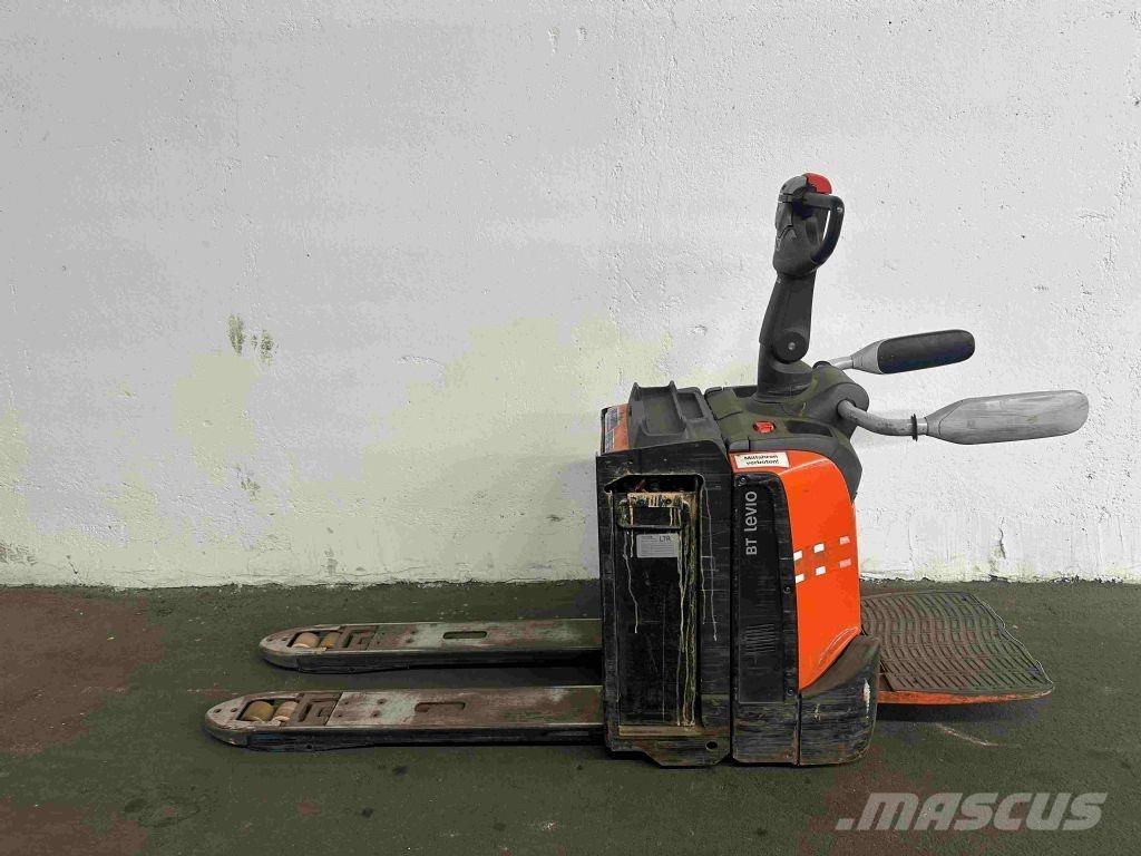 Toyota LPE 200 低架升降機