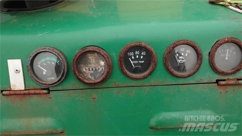  - - - 碎木機