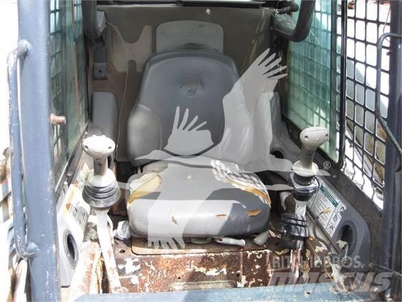 Bobcat T190 滑移轉向裝載機