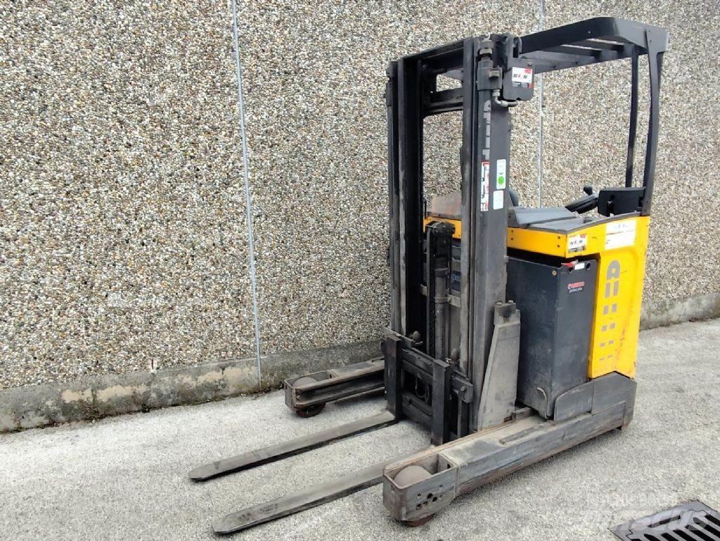 Atlet UMS160 前伸式堆高機(叉車)