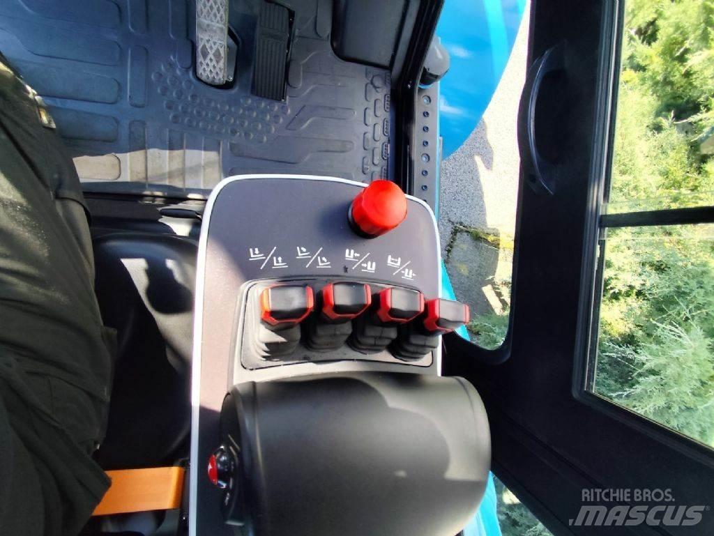 EP EFL803-9 電動堆高機