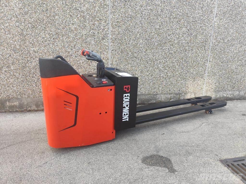 EP KPL201 自走式堆積機