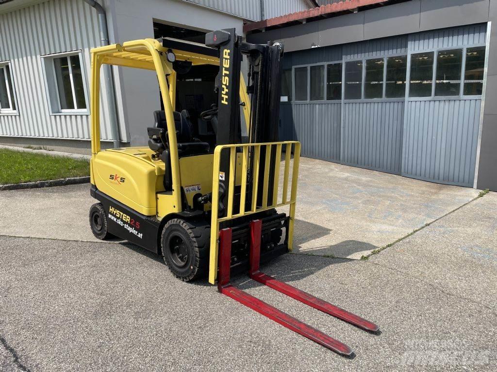Hyster J2.5XN 電動堆高機