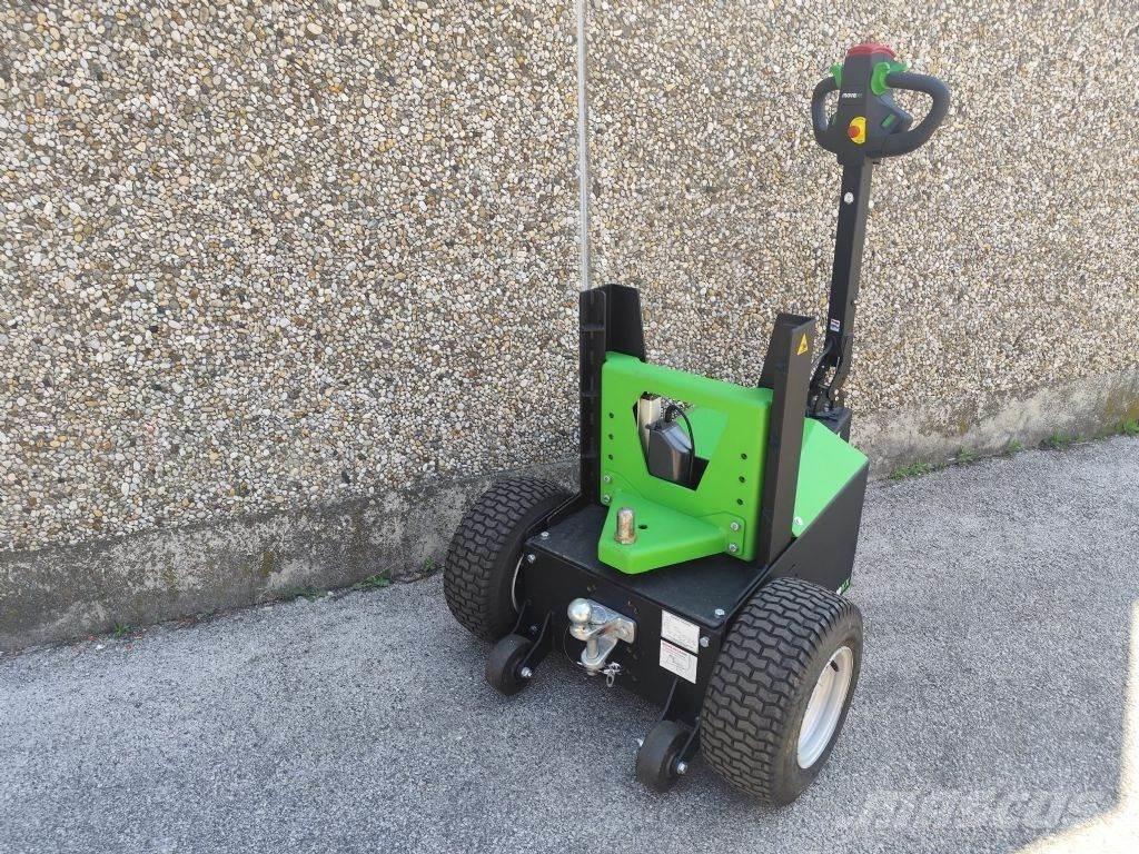 Movexx TT2500 牽引車