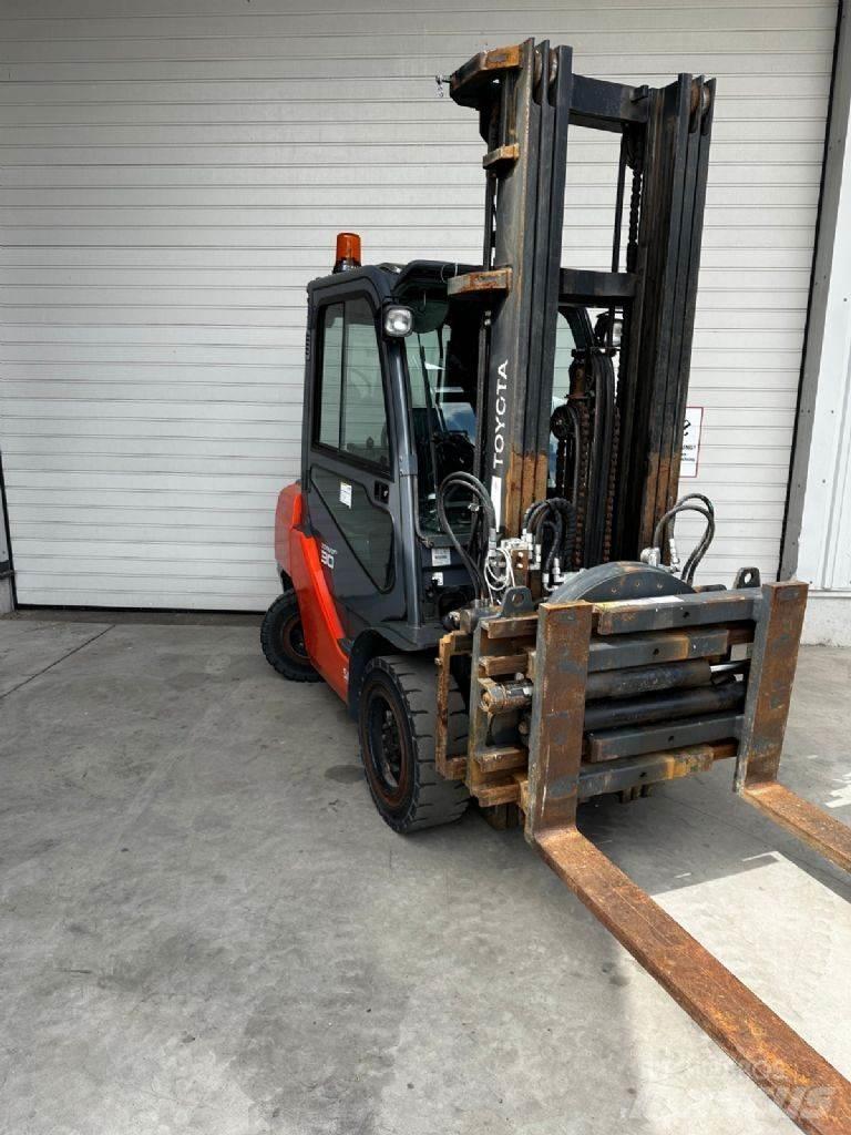 Toyota 06-8FD30F 柴油卡車