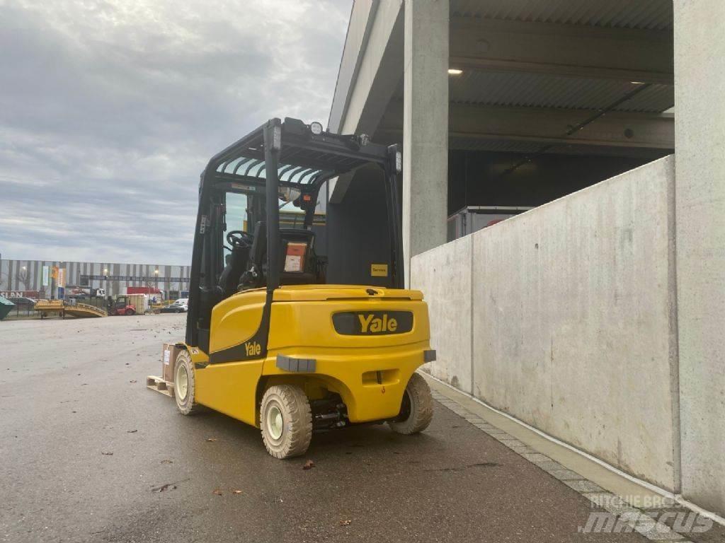 Yale ERP35VL 電動堆高機