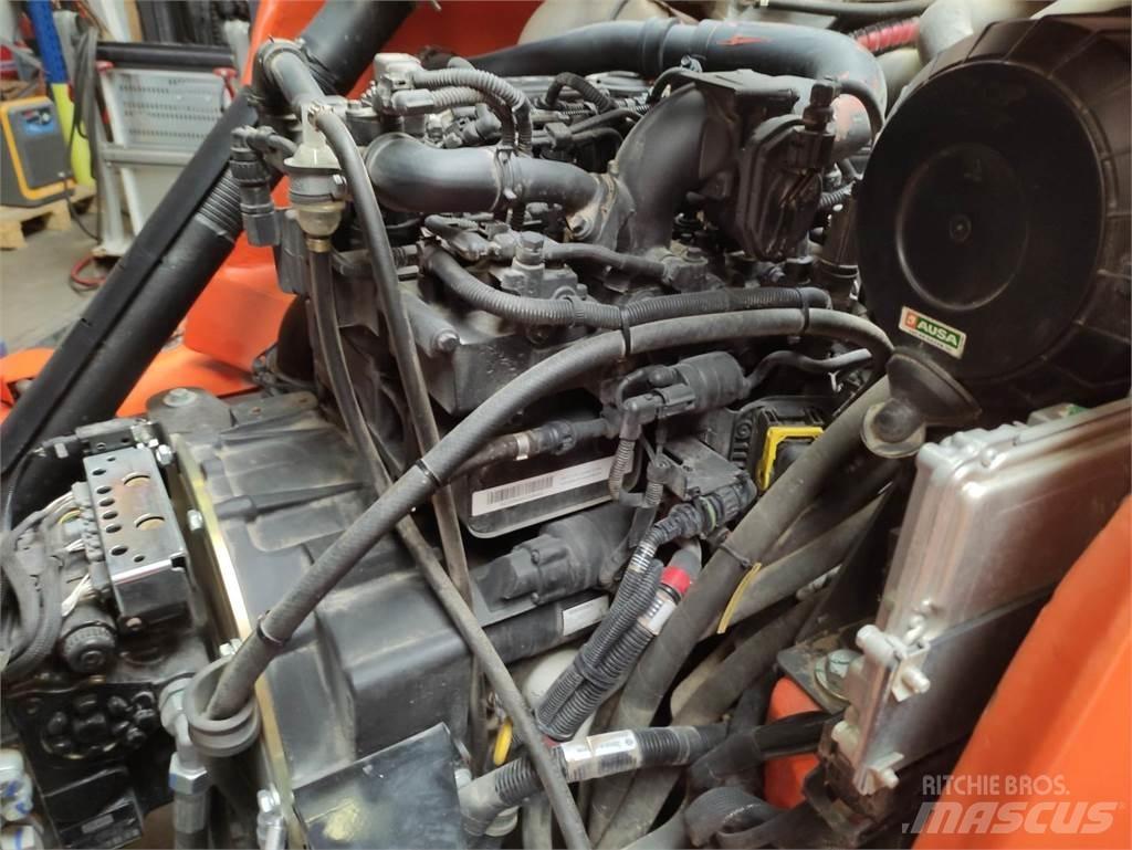 Ausa C 501 HX 4 越野車
