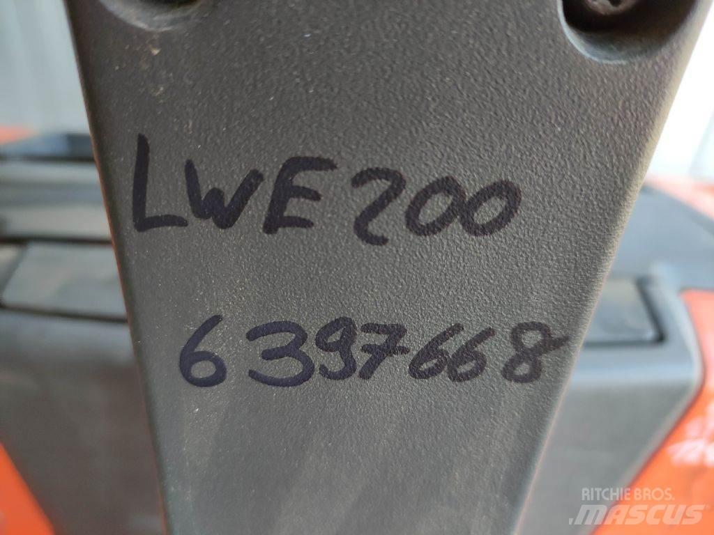 BT LWE200 低架升降機