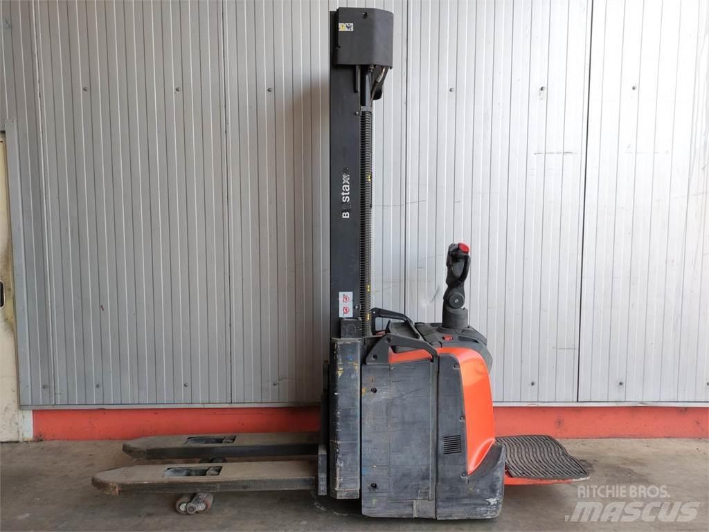 BT SPE140 L 行走控制式堆積機