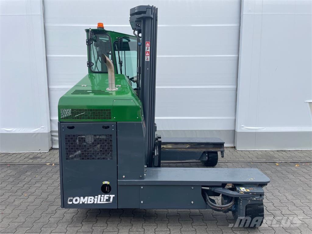 Combilift C4000 鏟裝機