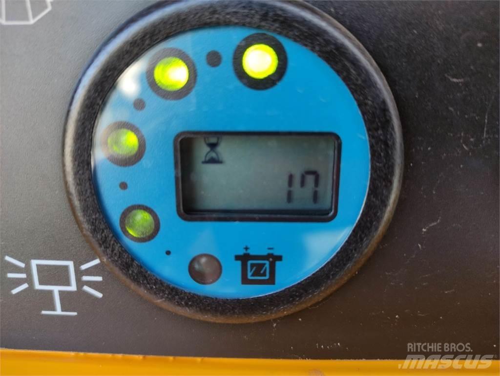 Haulotte Compact 10N 剪式升降機