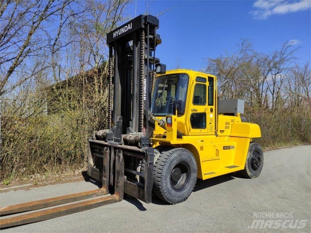 Hyundai 160D-7E 柴油卡車