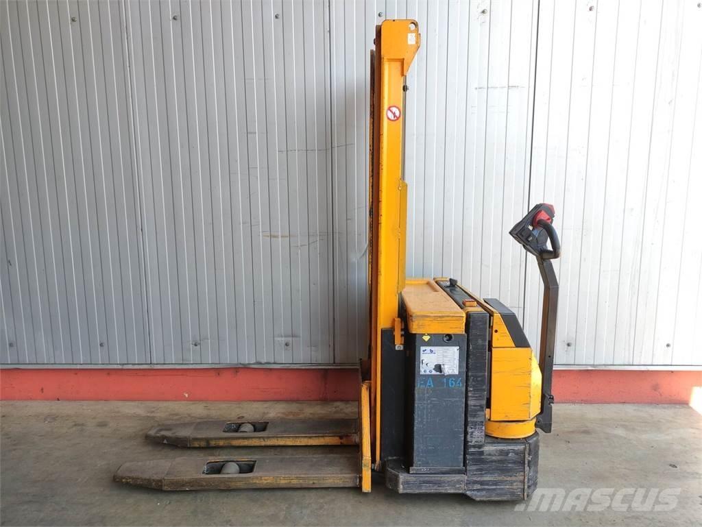 Jungheinrich EJC A 12.5 行走控制式堆積機