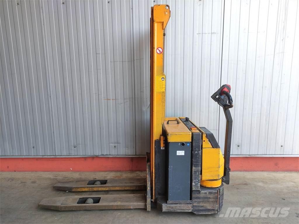 Jungheinrich EJC A 12.5 行走控制式堆積機