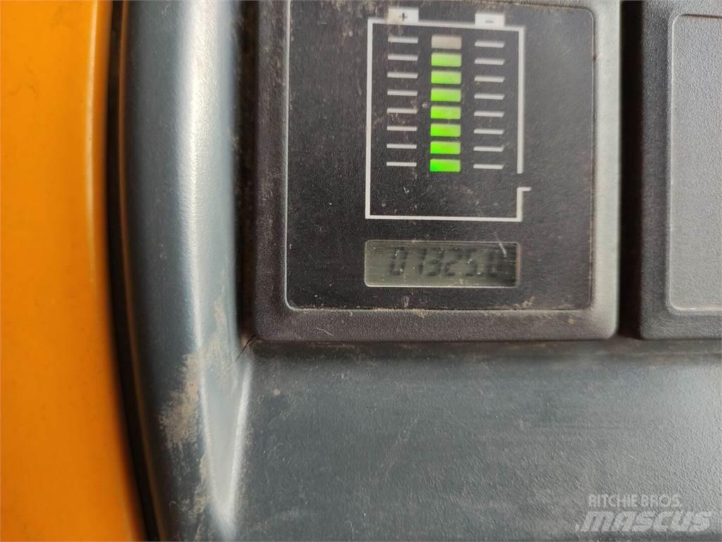 Jungheinrich EJCZ16 行走控制式堆積機