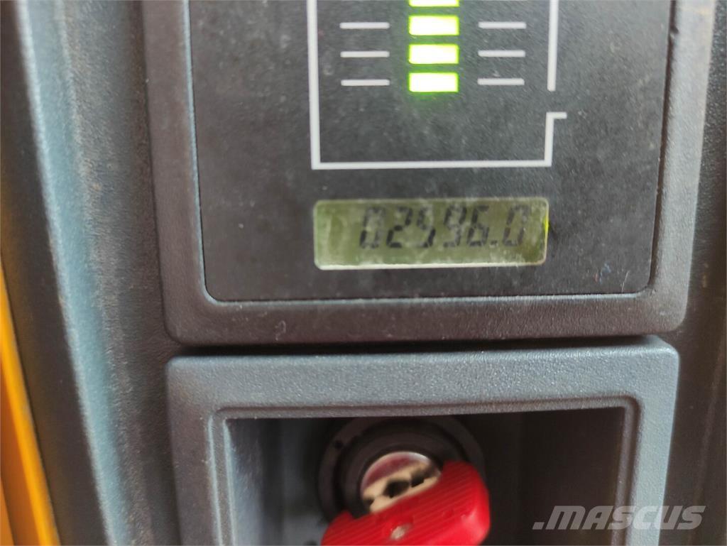 Jungheinrich EJE 120 低架升降機