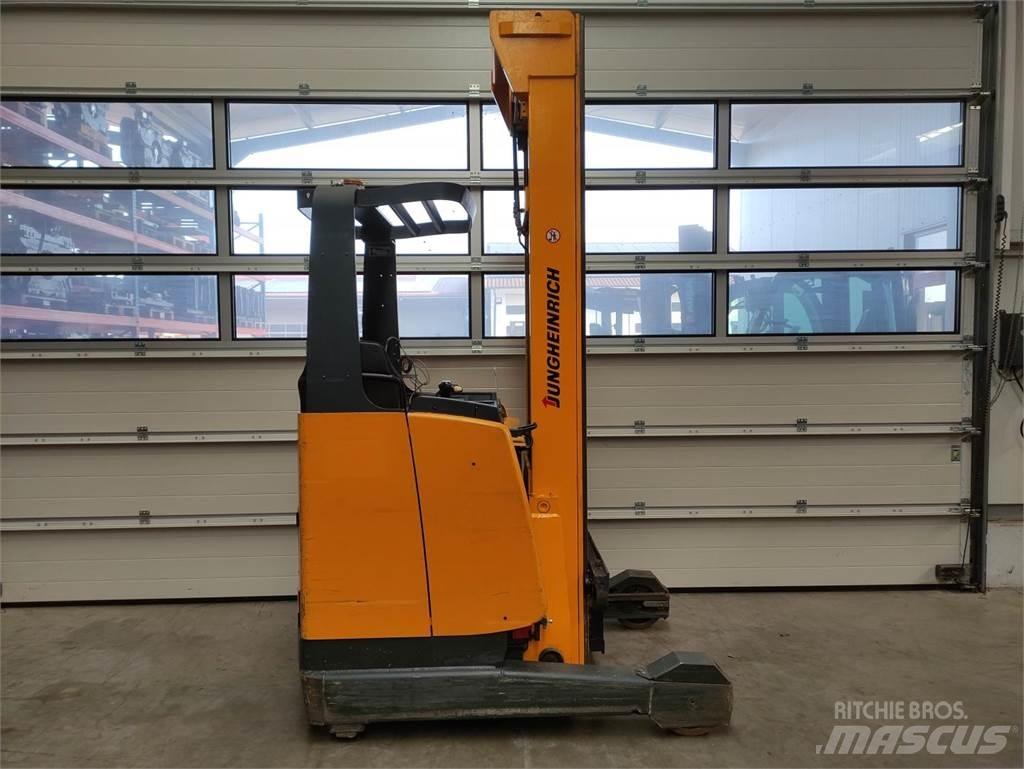 Jungheinrich ETV 214 前伸式堆高機(叉車)