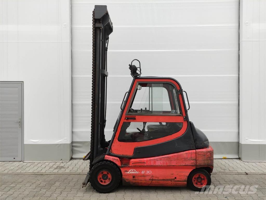 Linde E30-01-336 電動堆高機