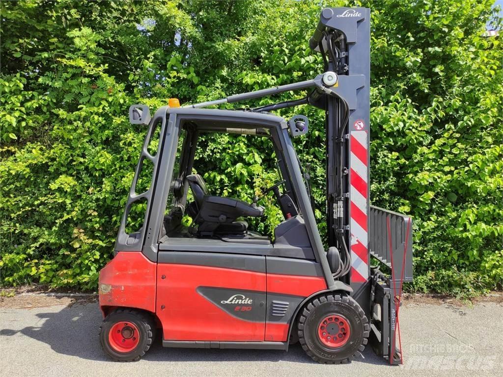 Linde E30-01-387 電動堆高機