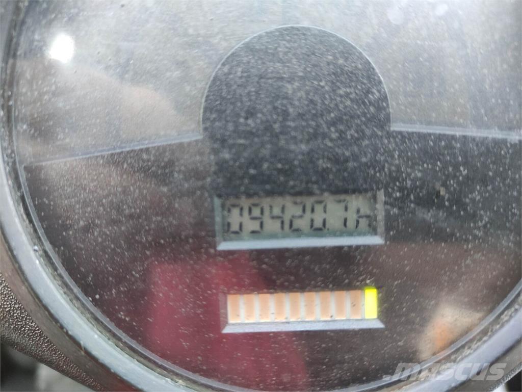 Linde E30-336-03 (LACK NEU) 電動堆高機