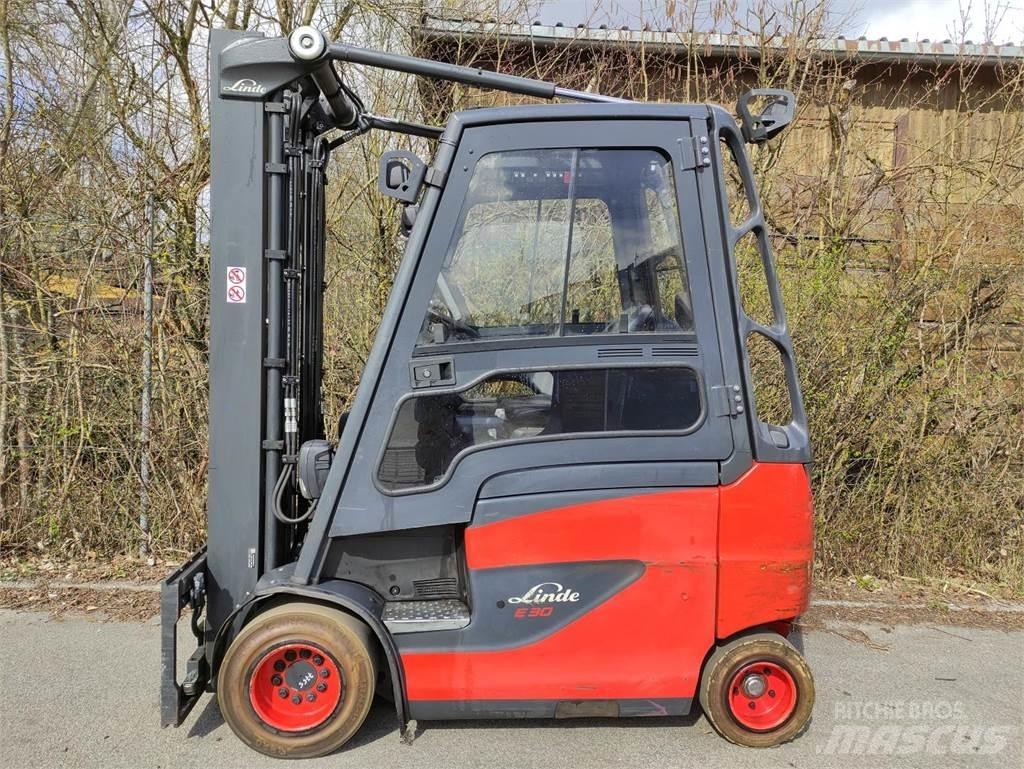 Linde E30H-01/600-387 電動堆高機