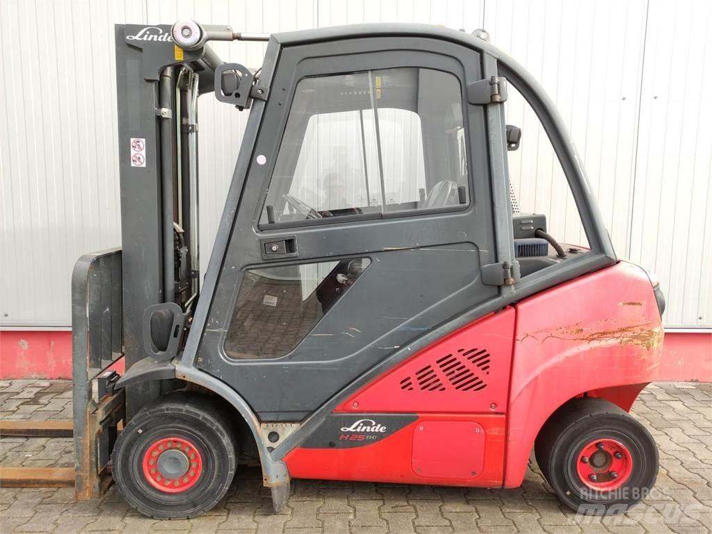 Linde H25D-02-392/EVO 柴油卡車