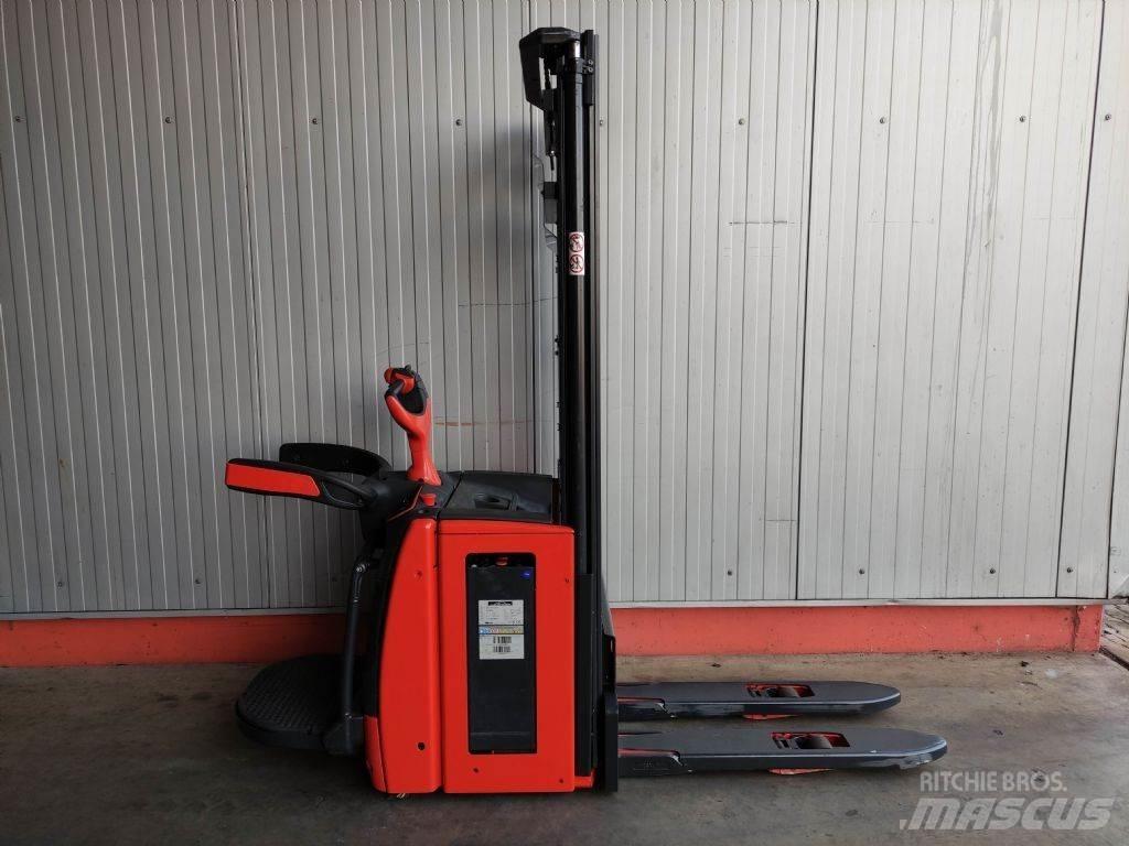 Linde L14-APi-1173 行走控制式堆積機
