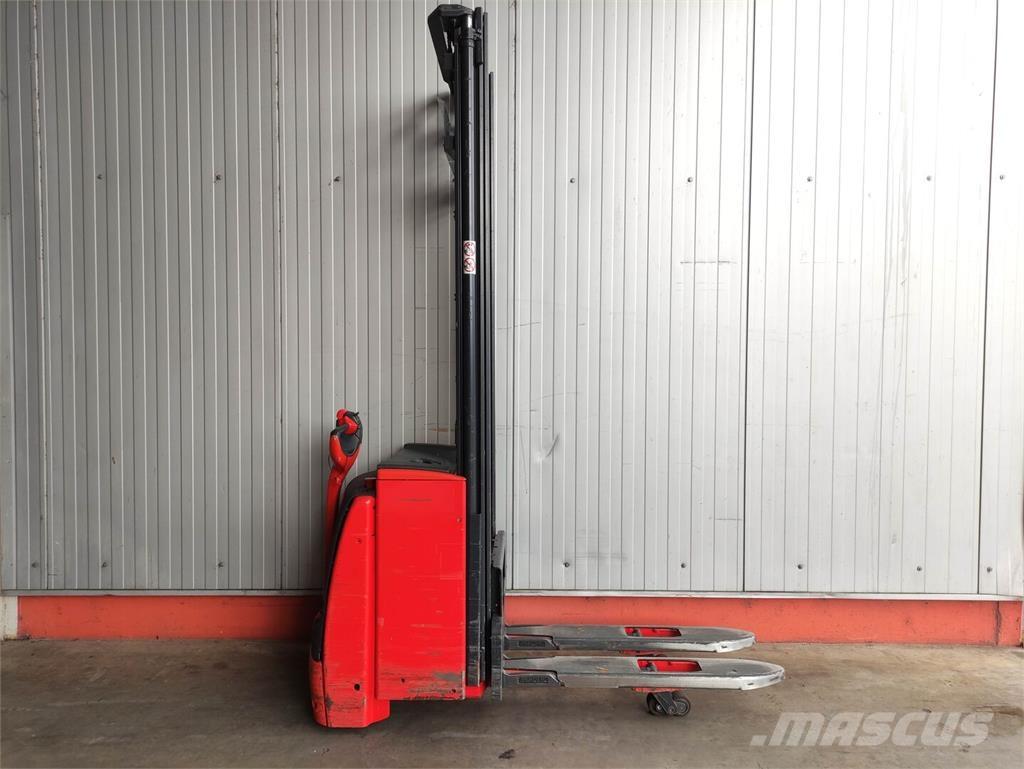 Linde L14i-1173 行走控制式堆積機