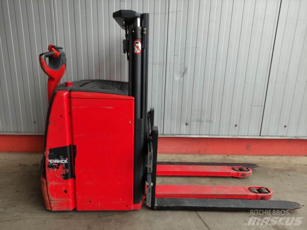 Linde L16-1173 行走控制式堆積機